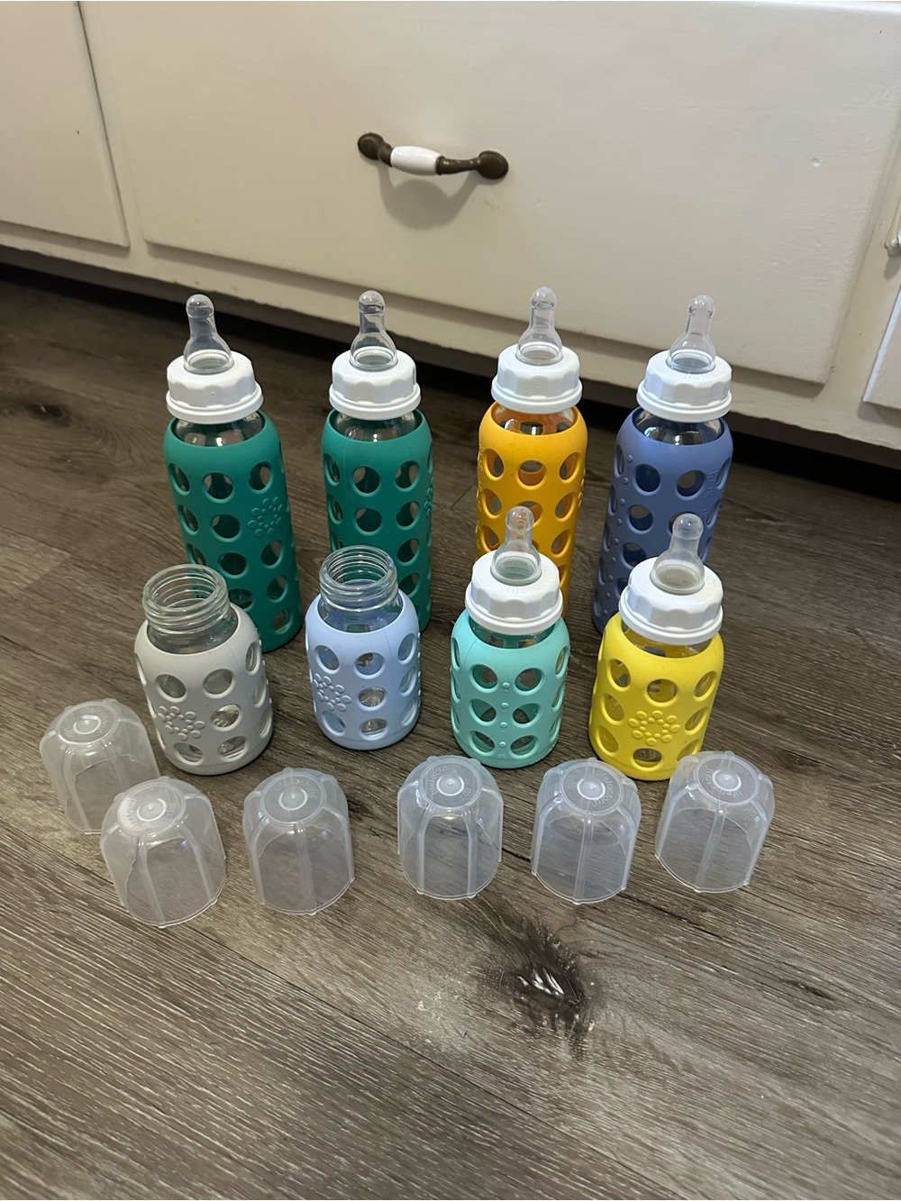 Silicone set Sleeve Glass Baby Bottle - Teal, Mint, Yellow, Gray, Blue - Picture 2 of 8